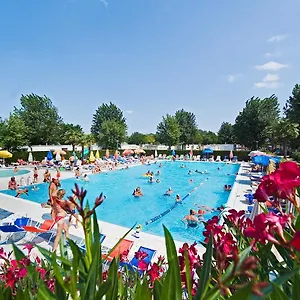 Happy Camp Mobile Homes In Butterfly Village Campeggio Peschiera del Garda