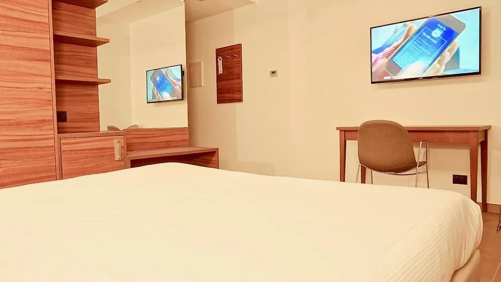 Kolping Hotel Casa Domitilla Rome 3*,